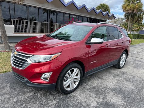 Afbeeldingsresultaten voor Chevy Equinox 2020 Models