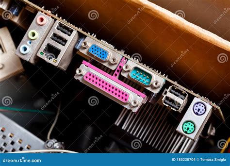 Toradh íomhá ar Back Matoon Computer