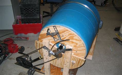 Pedal Operated Washing Machine に対する画像結果