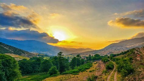 Image result for Ubuntu Unity Wallpaper