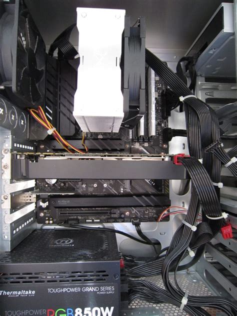 SSD in Motherboard に対する画像結果