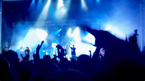 Performing in Front of Friends に対する画像結果