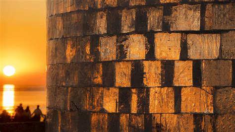 Afbeeldingsresultaten voor Falling Up Hours