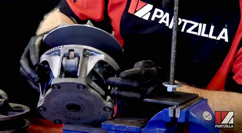 Polaris Drive Clutch Rebuild Part 1 に対する画像結果