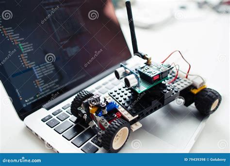 Résultat d’images pour Microcontroller and Arduino Architecture