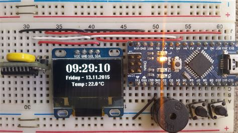 Résultat d’images pour Arduino OLED Screen Clock