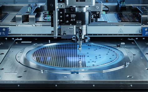 Semiconductor Assembly Line に対する画像結果