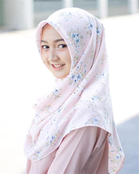 Image result for Hijab Tutorial