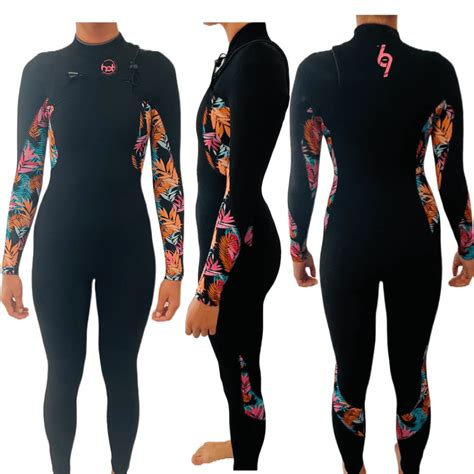 Ladies Wetsuits に対する画像結果