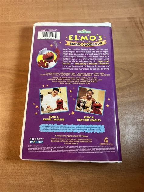 Elmo Magic Cookbook VHS に対する画像結果