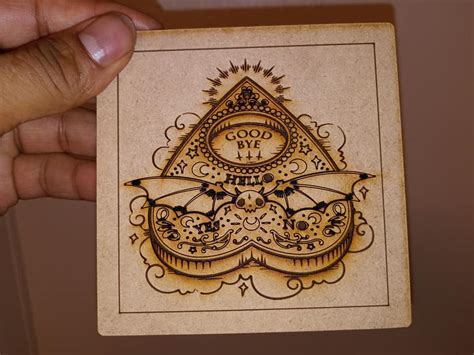 Toradh íomhá ar Glowforge Painted Canvas