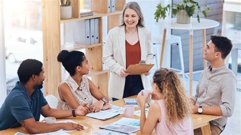 Toradh íomhá ar Leadership Training Guide Examples