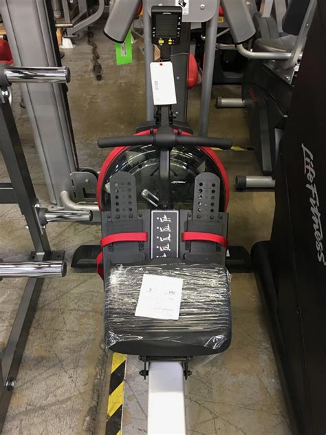 Life Fitness Row Machine に対する画像結果