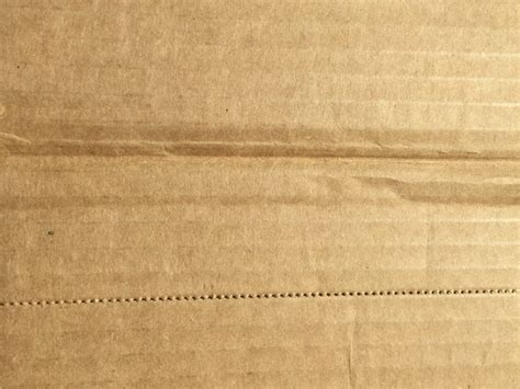 Toradh íomhá ar Cardbaord Box Layout