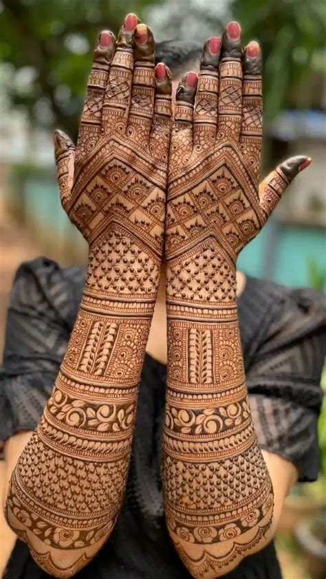 Toradh íomhá ar Henna Mehndi Designs