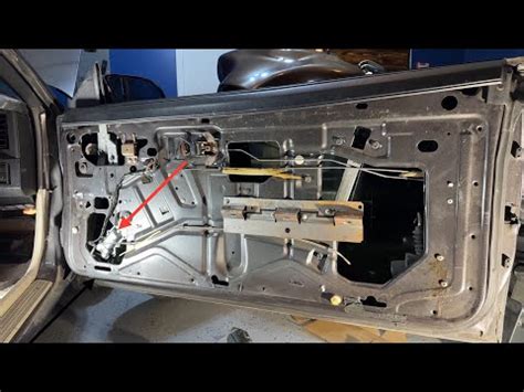 How to Replace a Window Motor On a 1992 Camaro に対する画像結果