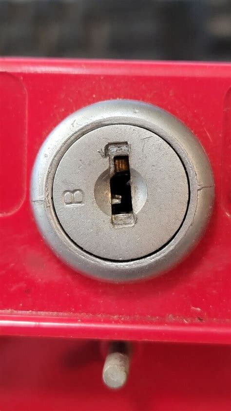 Simplex Fire Alarm Key Panel B に対する画像結果