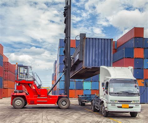 Transporting Shipping Containers に対する画像結果