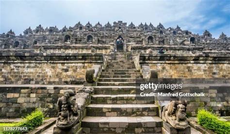 Pyramid Java Programe എന്നതിനുള്ള ഇമേജ് ഫലം