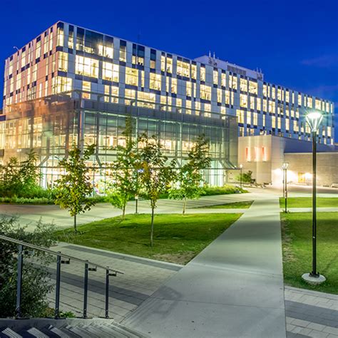 Electrical Engineering Colleges に対する画像結果