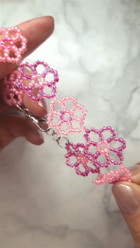 Toradh íomhá ar Simple Beaded Flowers