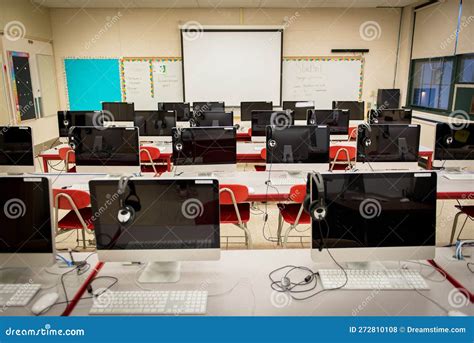 Primary School Computer Lab Layout に対する画像結果