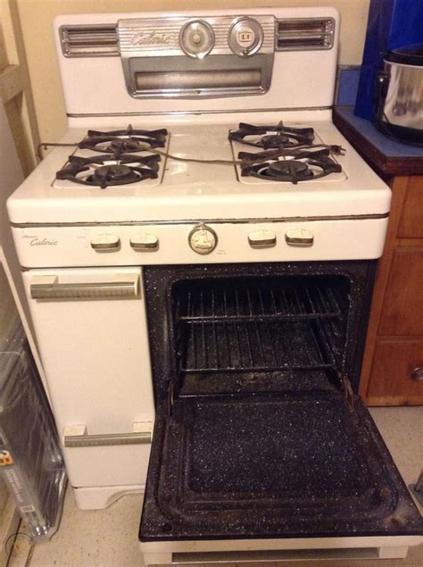 Toradh íomhá ar Caloric Gas Stove