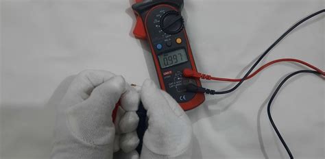 Image result for How to Use a Digital Clamp Meter
