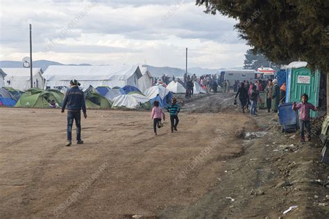 Afbeeldingsresultaten voor Refugees Camp in Greece Map