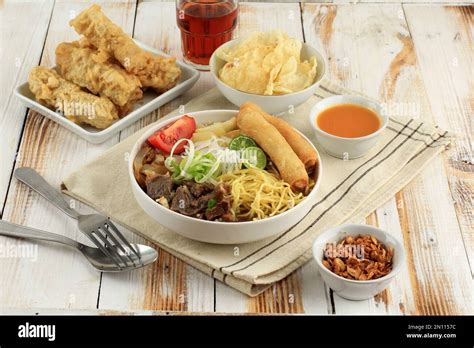 Toradh íomhá ar Beef with Java Rice