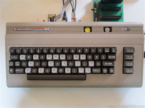 Toradh íomhá ar Commodore 64 Full Keyboard
