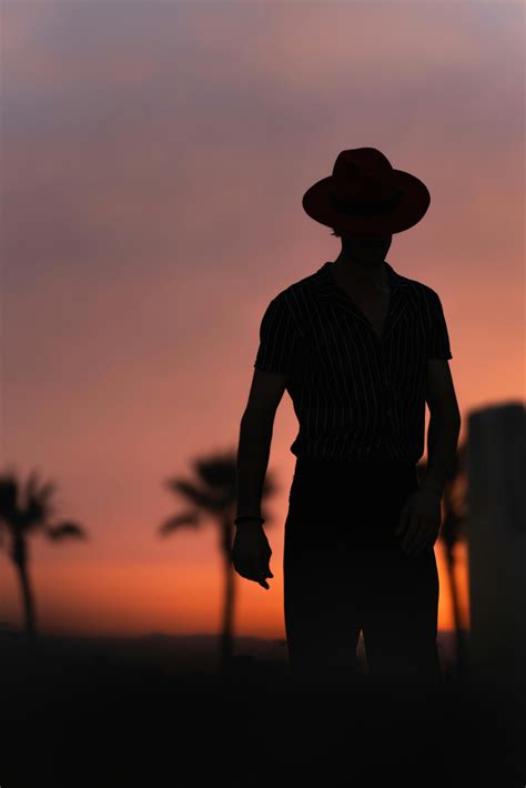 Alien Stage Wallpaper に対する画像結果