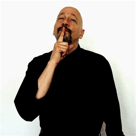 ASL Sign False に対する画像結果