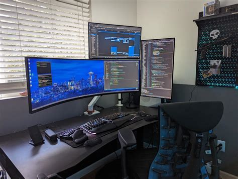 تصویر کا نتیجہ برائے Coding in Command Prompt
