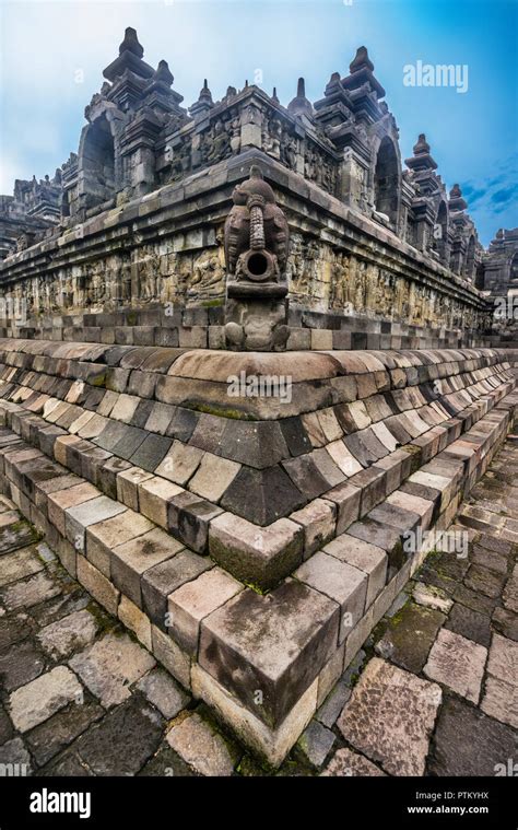 Image result for Pyramid in Java Indonesia