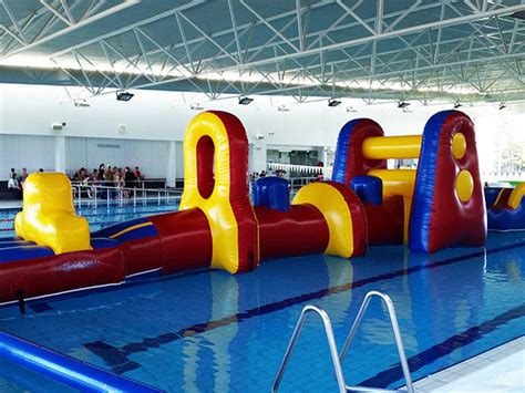 Toradh íomhá ar Inflatable Pool Obstacle Course