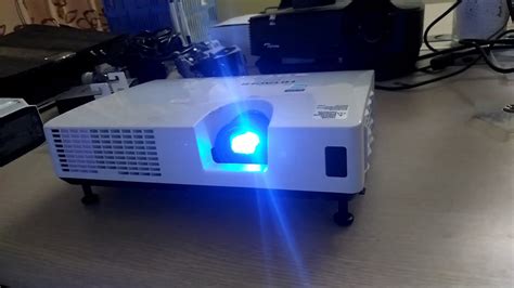 Afbeeldingsresultaten voor How to Fix Projector Error Lining Screen