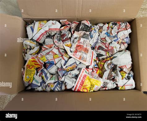 Toradh íomhá ar Cardbaord Box Layout