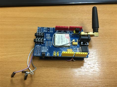 Résultat d’images pour GSM Module for Arduino