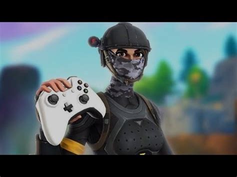 Résultat d’images pour Fortnite Hold Controller