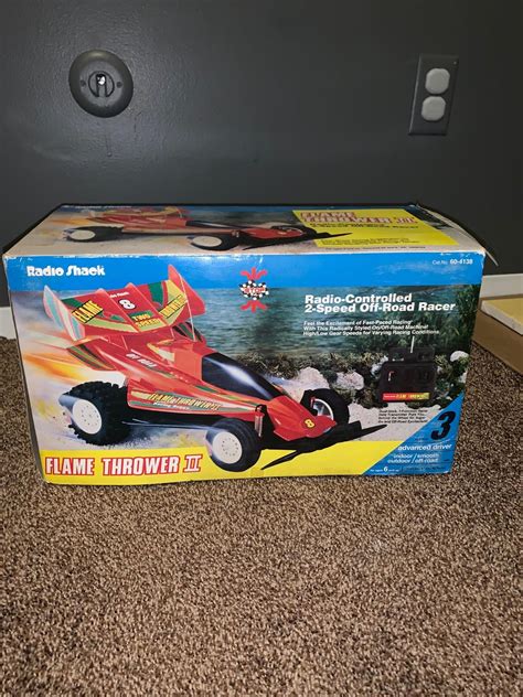 Toradh íomhá ar Radio Shack Remote Control Dog