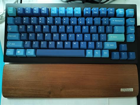 Keychron To. Logitech Unifying USB に対する画像結果