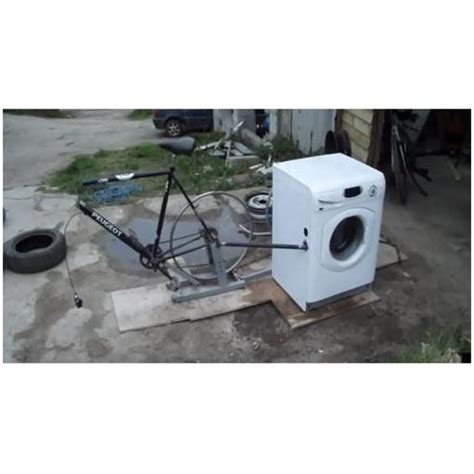 Pedal Operated Washing Machine に対する画像結果