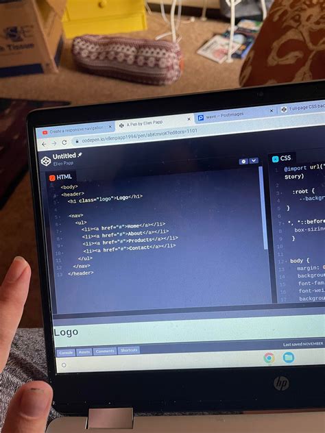 Image result for Image Changing in Frame CSS/HTML CodePen