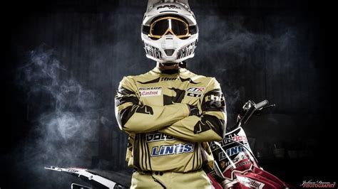 FMX Poses に対する画像結果