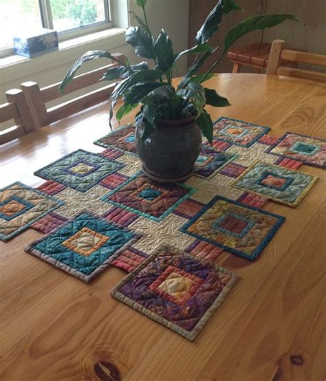 Afbeeldingsresultaten voor Log Cabin Table Topper