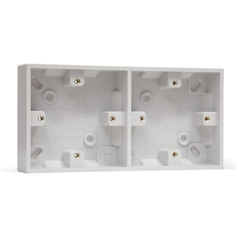 2 Module Back Box Size Small に対する画像結果