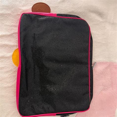 Toradh íomhá ar Hello Kitty Computer Case