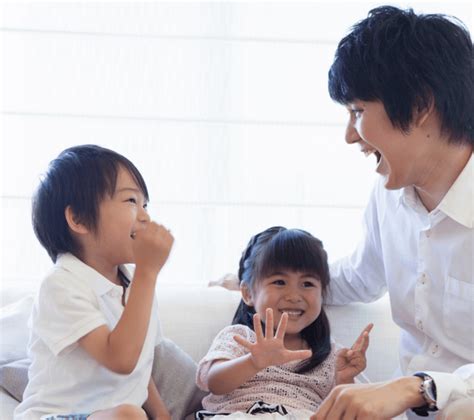 Résultat d’images pour Funny Rock Paper Scissors