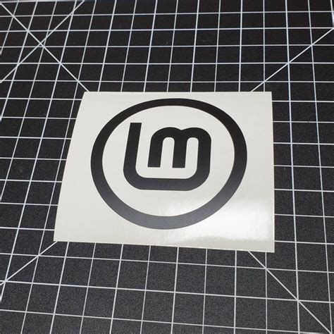 Linux Mint Sticker for Surface に対する画像結果
